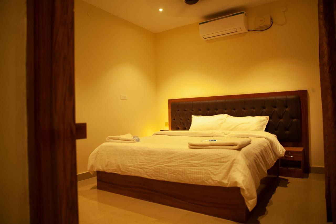 Westn Resorts Kuttalam  Bagian luar foto